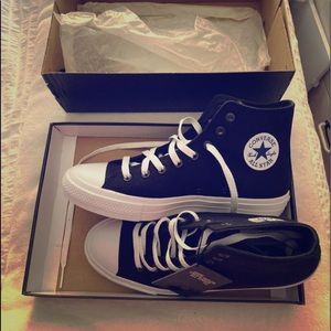 Converse Chuck Taylor All Star II Size 9